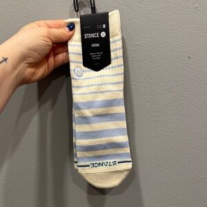 NWT Stance Casual Quarter Height Striped Sock Size Medium